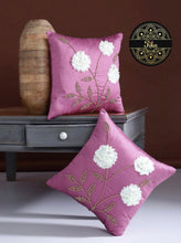 Load image into Gallery viewer, Lip Gloss Pink with White Flowers